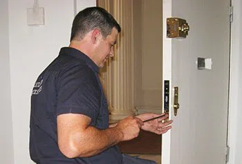 Parker Locksmith Store Miami Beach, FL 305-744-5455 - expert-locksmith
